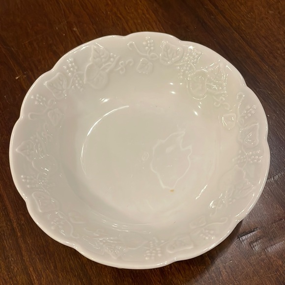 Vtg Set of 2 Ivy Lierre Sauvage Limoge dessert bowls - Picture 2 of 6